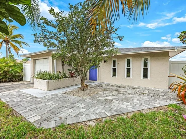 645 101st AVE N, NAPLES, FL 34108