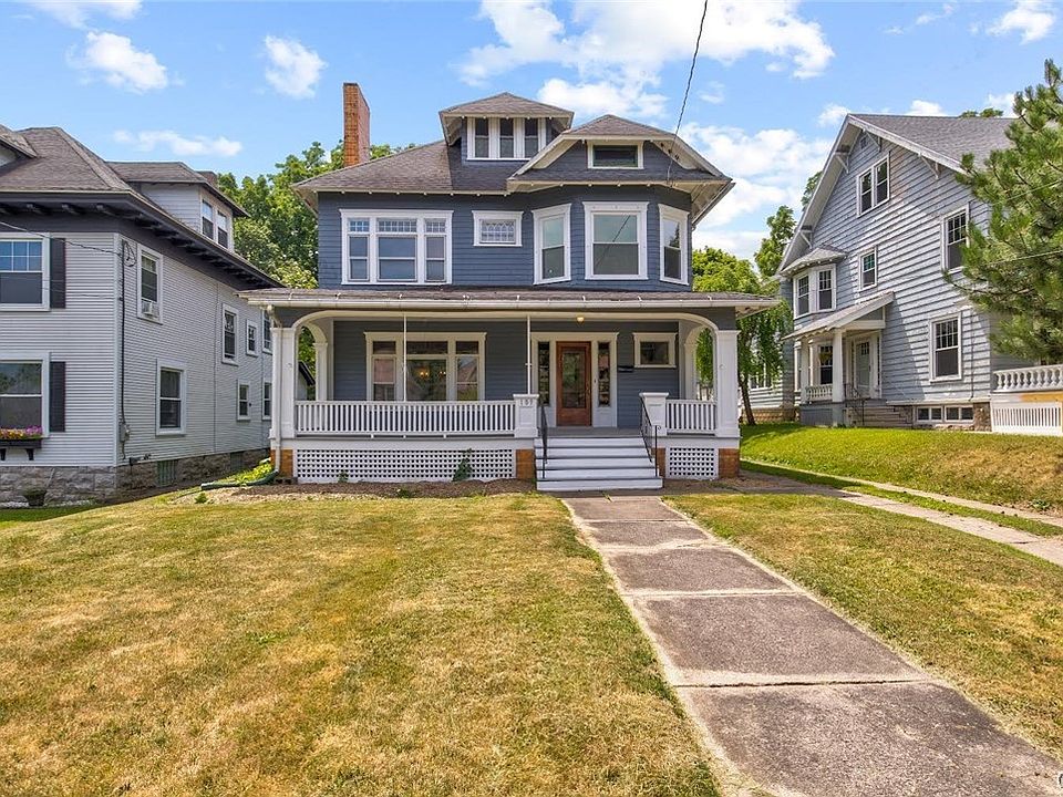 1st image of 109 Ruskin Ave