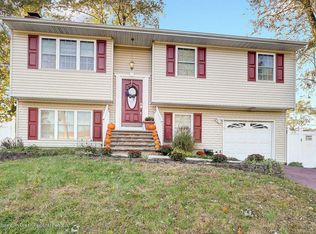 576 Colorado Ave, Brick, NJ 08724