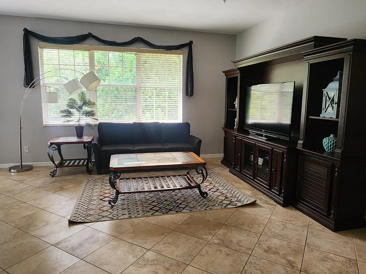 1 bed, $2,250 — Photo 1