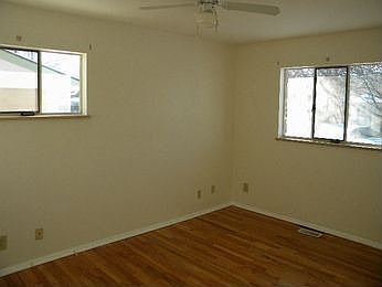 5th image of 2606 12th Ave