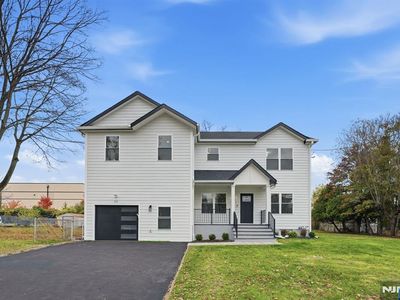 20 Barnsdale Rd, Wayne, NJ, 07470