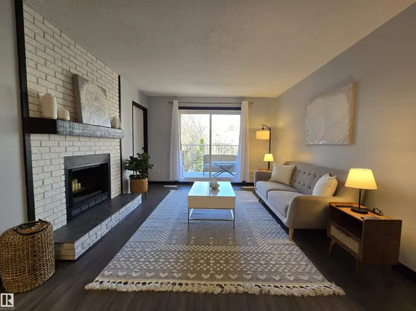 24 Alpine Pl #202, Saint Albert, AB T8N 3Y2