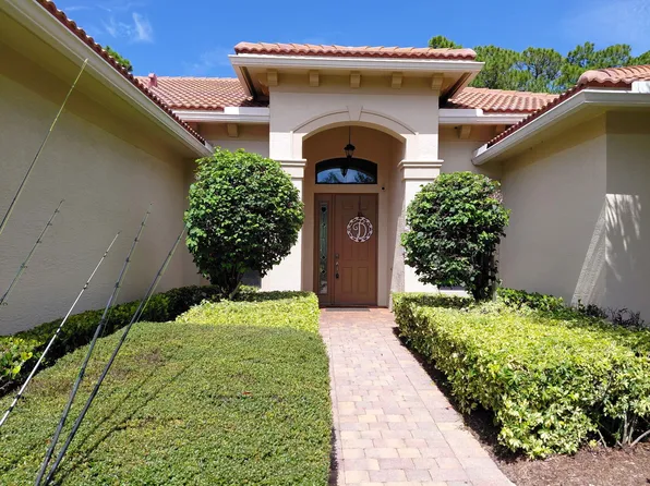 2553 NW CRYSTAL LAKE Drive NW, Jensen Beach, FL 34957