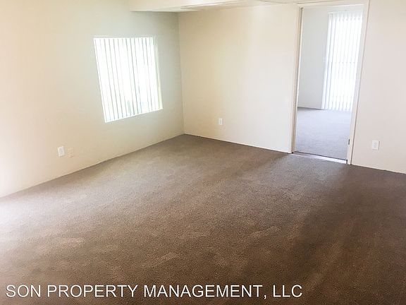 4th image of 3234 E Bellevue St Unit 3203