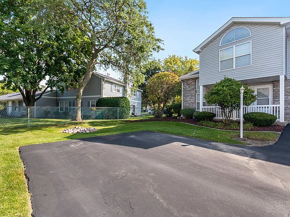 3rd image of 5356 Diamond Dr #B