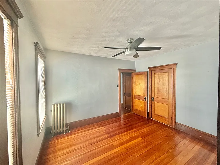 39 Dunbar Ave #1 — Photo 28
