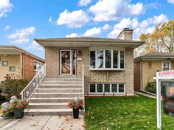 3348 N Page Ave, Chicago, IL 60634