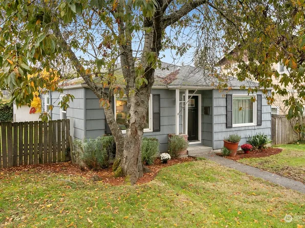 7548 32nd Avenue SW, Seattle, WA 98126