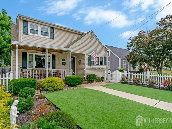 229 Harris Ave, Middlesex, NJ 08846