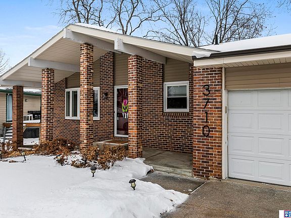 2nd image of 3710 Dunes Ct