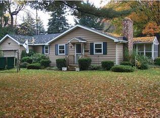 5380 Highland Dr, Edinboro, PA 16412