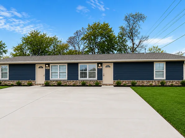 806 Brook Dr, Fayetteville, AR 72704