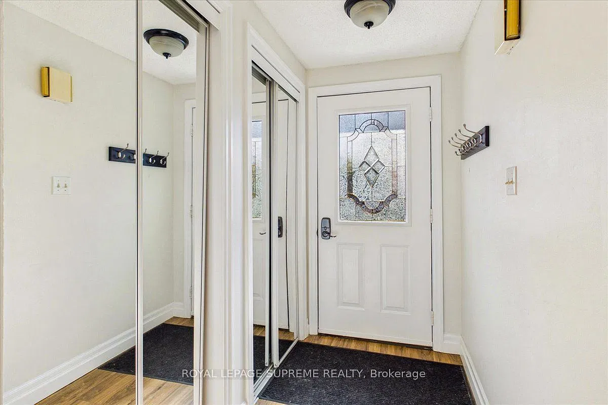 3 bed, $2,350 — Photo 4