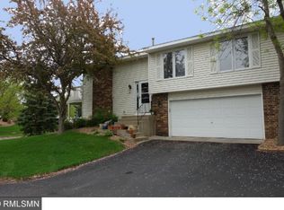 1417 W 140th St, Burnsville, MN 55337