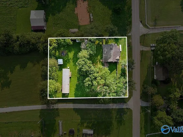 530 Hurricane Rd, New Market, AL 35761
