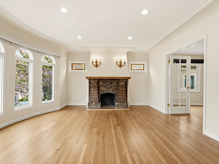 2317 Cecilia Ave — Photo 5