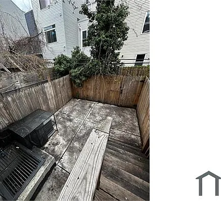 2111 N 8th St #1 — Photo 8