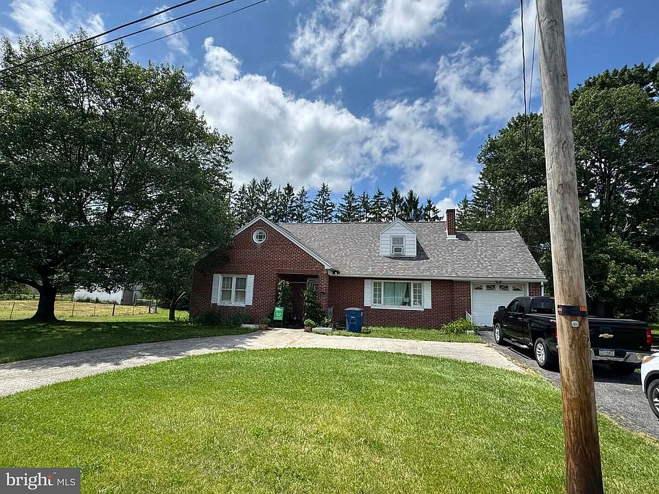 1st image of 2165 Bedford Valley Rd