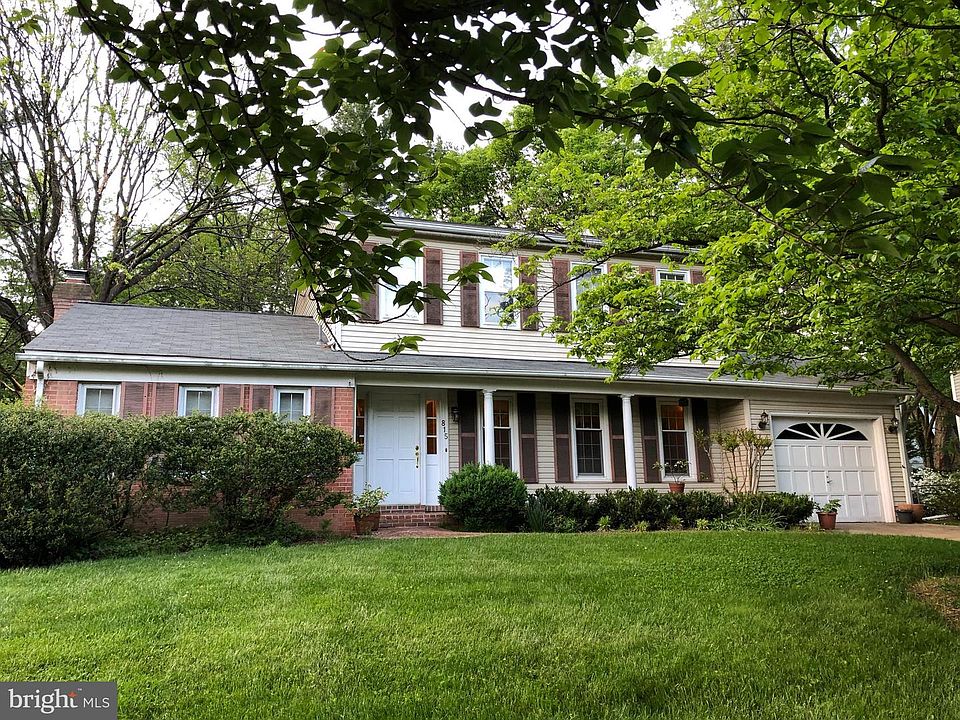 1st image of 815 Fordham St