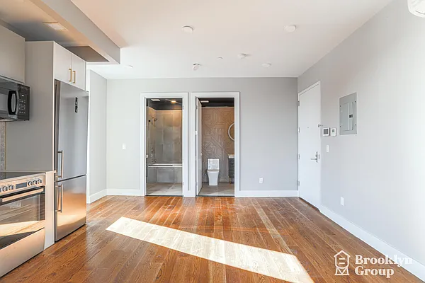 Rented by Brooklyn Group | media 49