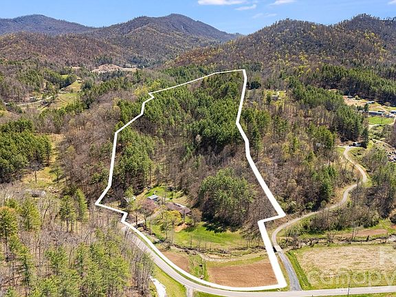 2nd image of 6334 Jacks Creek Rd