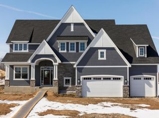 5840 Club Valley Rd, Shorewood, MN 55331