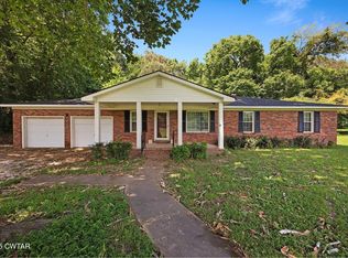 3101 Bells Hwy, Jackson, TN 38305