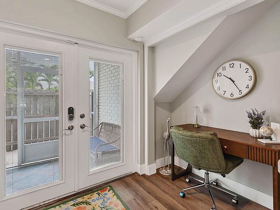 5th image of 11521 Landing Pl APT E1