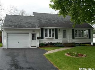 115 Skyview Dr, Liverpool, NY 13088