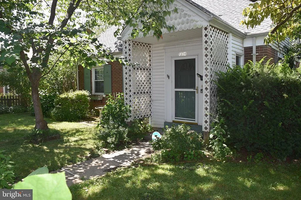 1314 N Wahneta St photo 1