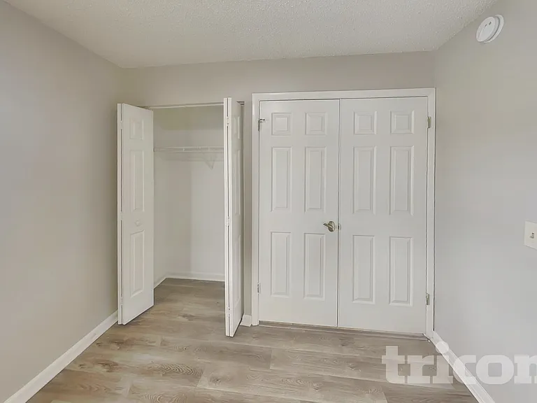 27 Princess Rose Dr — Photo 13