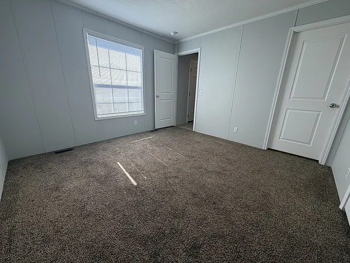 38000 Le Chateau Blvd #828 — Photo 12