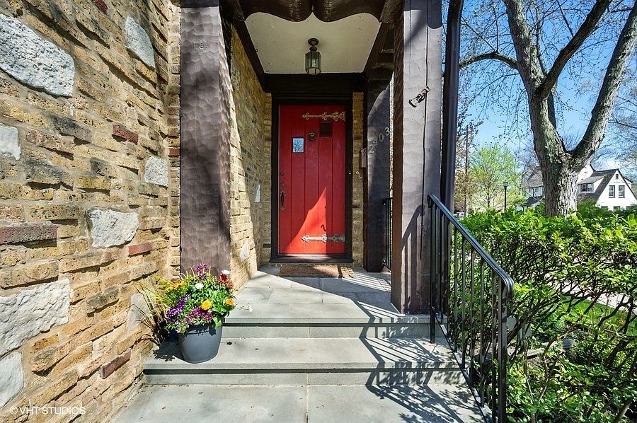 2403 Central Park Ave, Evanston, IL 60201 Zillow