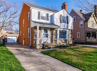 45 Sunnycliff Dr, Euclid, OH 44123