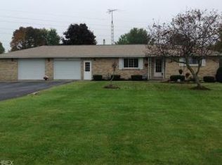 22217 Hartley Rd, Alliance, OH 44601