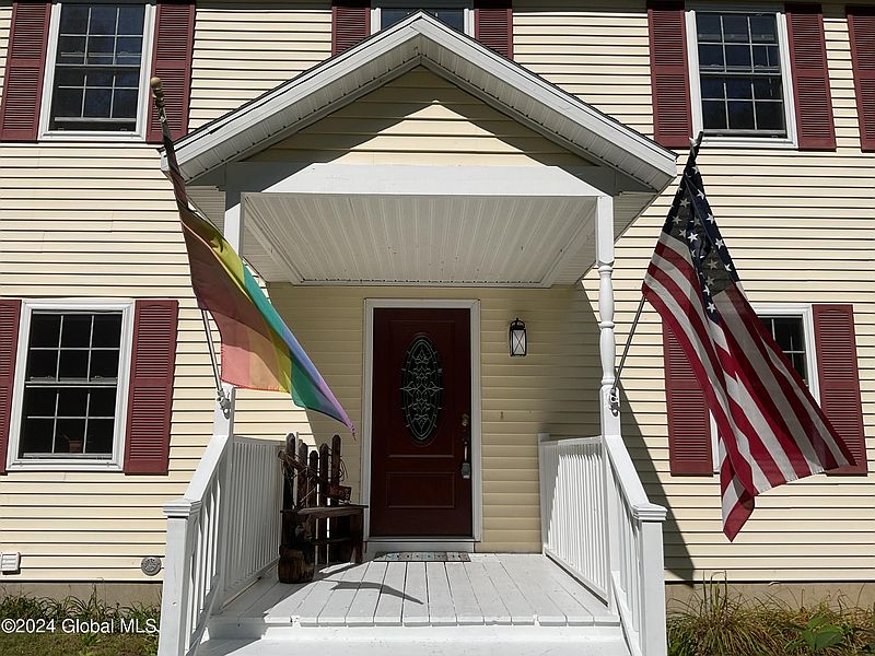 3rd image of 69 Boyce Road