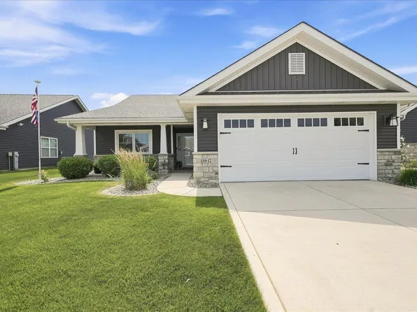 13947 Breakwater Ln, Cedar Lake, IN 46303
