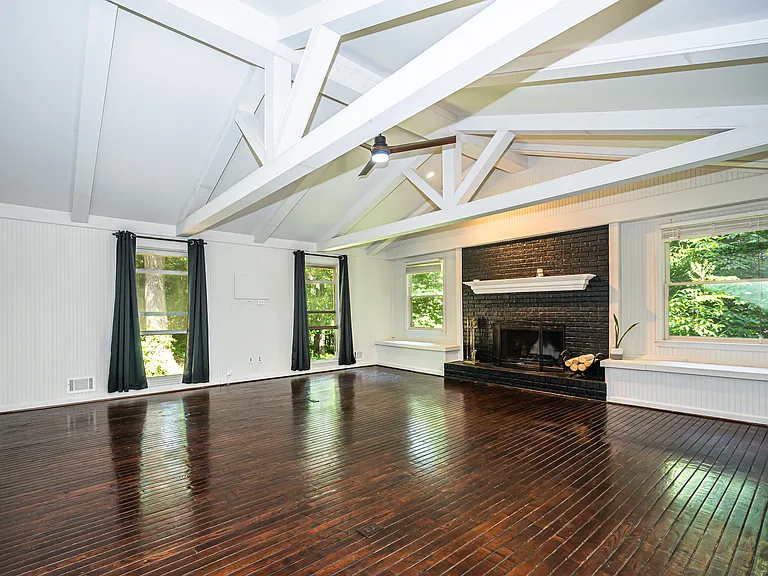 520 Arnold Rd — Photo 16