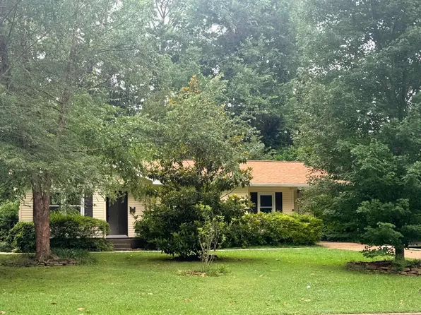 1513 Pennylane SE, Decatur, AL 35601