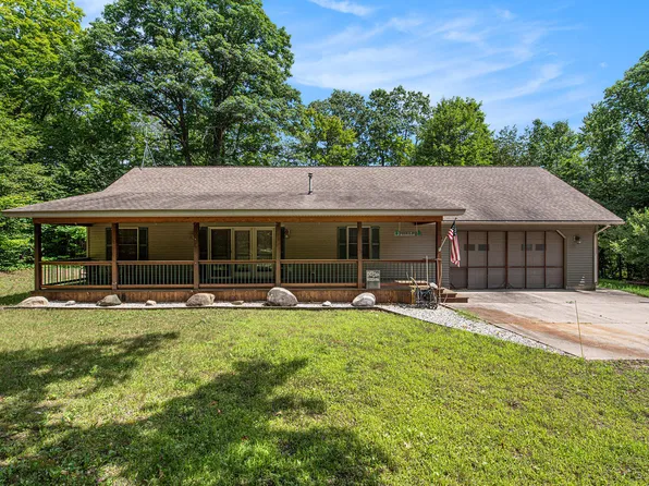 4730 N Howes Lake Rd, Frederic, MI 49733