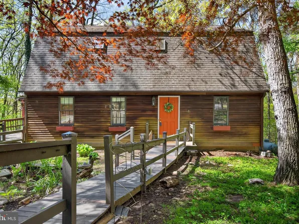 29 Deer Ln, Holtwood, PA 17532