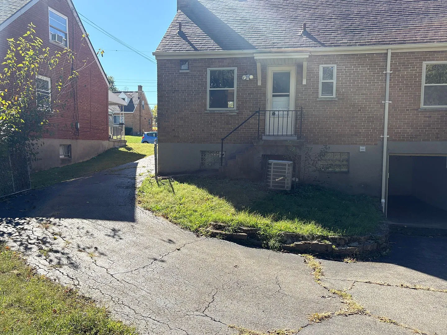 Green Twp/Oak Hills- 3 Bedroom, 2 Full Bath — Photo 2