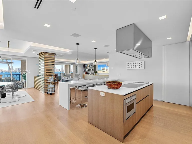 4921 Fisher Island Dr #4921 — Photo 21