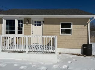 17 Bayport Road, Mastic Beach, NY 11951