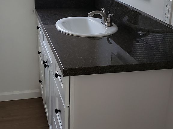 3rd image of 2517 La France Dr