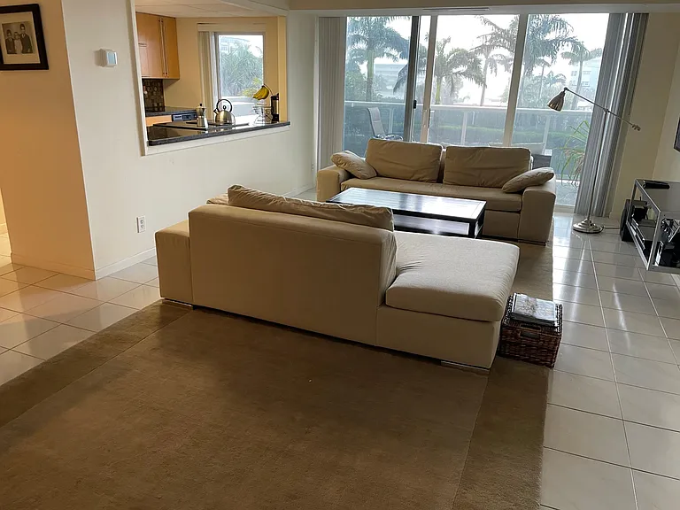 2841 N Ocean Blvd #403 — Photo 10