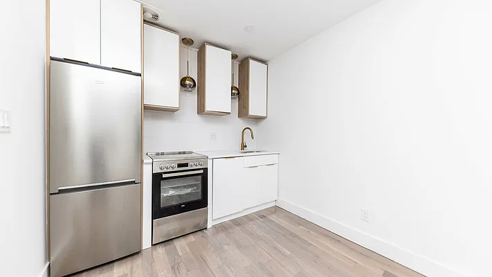 Rented by RBM Management | media 11