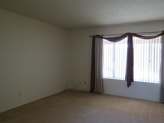 3rd image of 11831 N Joi Dr