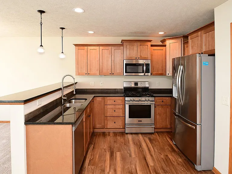 9009 Buckshot Rd — Photo 3